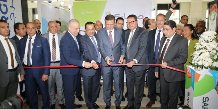وزير الزراعة يفتتح الدورة الـ37 من معرض ومؤتمر صحارى 2025 بمشاركة محلية ودولية واسعة