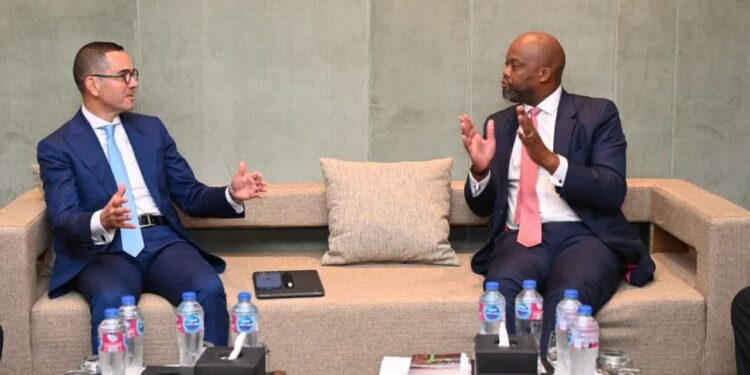 وزير الاستثمار يستقبل الأمين العام لأمانة منطقة التجارة الحرة القارية الإفريقية AfCFTA بالقاهرة