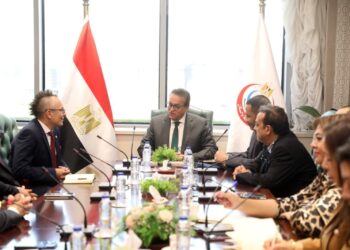 وزير الصحة يبحث مع نائب رئيس شركة «أليكسيون» تعزيز التعاون في مجال الأمراض النادرة والوراثية