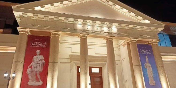 وزارة السياحة والآثار تؤكد عدم اختفاء أو تًحطم أي قطعة أثرية القطع الأثرية بالمتحف اليوناني الروماني بالإسكندرية