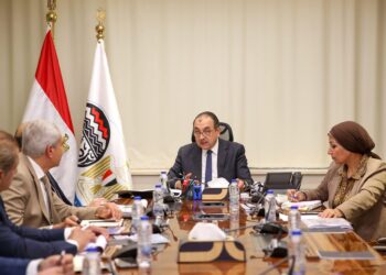 في ثاني اجتماع خلال شهرين.. وزير قطاع الأعمال العام يجتمع بمجلس إدارة «النصر للإسكان والتعمير» ويوجه بتسريع المشروعات وتعظيم الاستفادة من الأصول