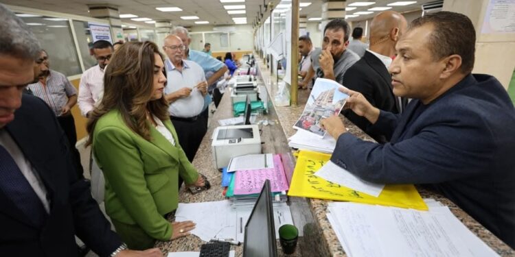وزيرة التنمية المحلية توجه بتغير اللجنة الفنية لمنظومة التصالح بحي شرق مدينة نصر