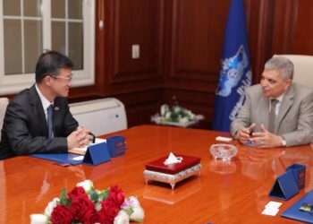 الفريق أسامة ربيع يبحث سبل التعاون الثنائي مع شركة CSTC الصينية لتطوير ترسانات وشركات الهيئة