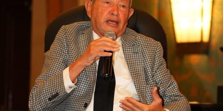 ساويرس خلال مؤتمر «ثنك كوميرشال»: توقيع صفقة مراسي البحر الأحمر يزيد معدلات النمو وفرص العمل