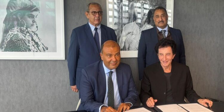 خالد حنفي يوقع مذكرة تعاون مع معهد العالم العربي في باريس لتعزيز التعاون الثقافي والاقتصادي