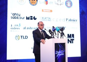 فريد: إصدار سندات توريق بنحو 211 مليار جنيه منذ 2022.. وتلقينا 31 طلبًا لتأسيس صناديق عقارية