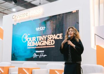 في محاضرة cityscape talks .. منى حسين تُعرض النصائح العملية التي تساعد الأفراد والعائلات على استغلال كل متر مربع بذكاء وكفاءة من خلال التصميمات