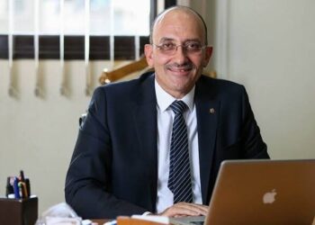 نائب أول رئيس لجنة التطوير بجمعية رجال الأعمال يقترح مبادرة من 4 محاور لتنظيم السوق العقاري وفتح الوحدات المغلقة وتوفير شقق للايجار