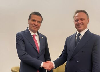 وزير الزراعة يلتقي نظيره الإيطالي لتعزيز التعاون المشترك