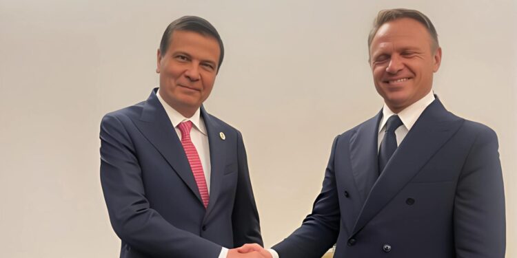 وزير الزراعة يلتقي نظيره الإيطالي لتعزيز التعاون المشترك