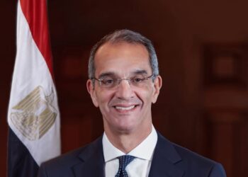 وزير الاتصالات يغادر إلى الولايات المتحدة الأمريكية لبحث سبل توسيع آفاق التعاون مع الشركات الأمريكية المتخصصة 