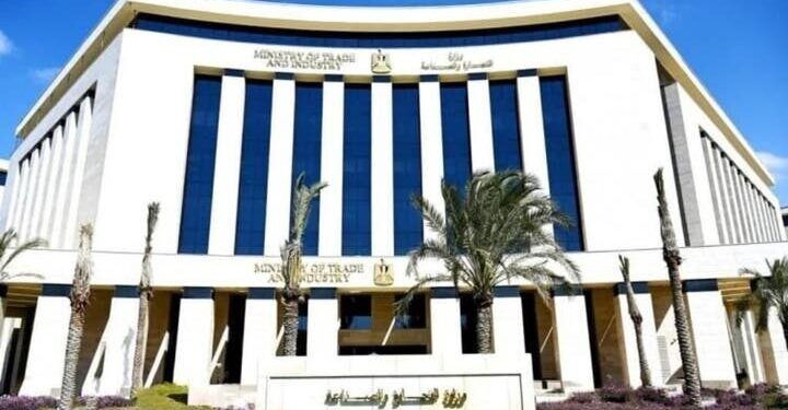 الصناعة والمالية إتاحة 90 مليار جنيه تسهيلات تمويلية لقطاعات الأنشطة الإنتاجية والزراعية والطاقة المتجددة بفائدة لا تتجاوز 15% خلال العام المالي الحالي