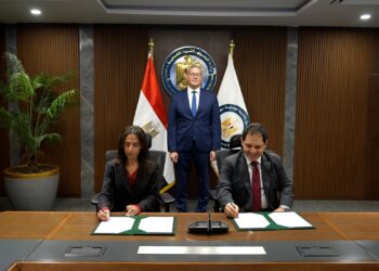 وزير البترول يشهد توقيع اتفاقية إطارية للشراكة مع القطاع الخاص المصري في مشروعات تصنيع الفوسفات