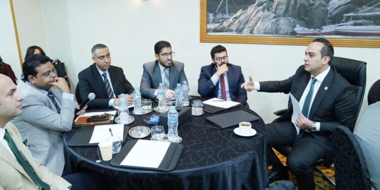 رئيس هيئة الرعاية الصحية يختتم ورشة عمل النسخة النهائية من استراتيجية الهيئة 2025–2032 لتطوير نموذج صحي مستدام بمعايير عالمية