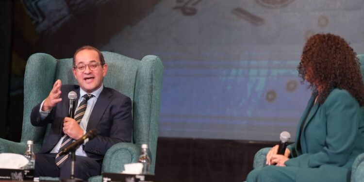 وزير المالية: الاقتصاد بدأ «يَشم نَفسه ويتحسن».. والقطاع الخاص يتحرك بقوة واستحوذ على 60% من الاستثمارات