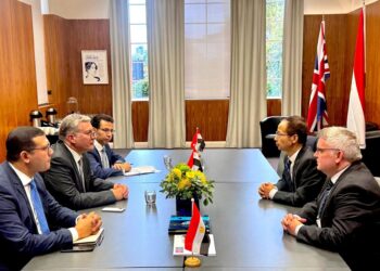 سينوك الصينية تبدي رغبتها في الاستثمار في البحث عن البترول والغاز في مصر لأول مرة