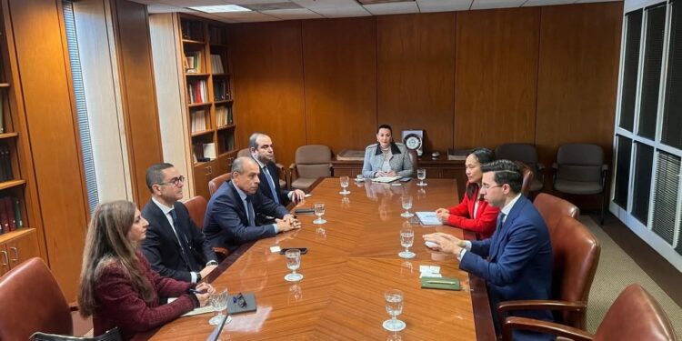 وزير الاستثمار: نعمل على ترسيخ موقع مصر كمركز إقليمي للطيران والتجارة والخدمات اللوجستية