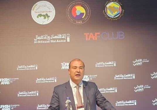 «الغرف العربية» نعمل على إزالة معوقات الاستثمار وبناء رؤية اقتصادية مشتركة