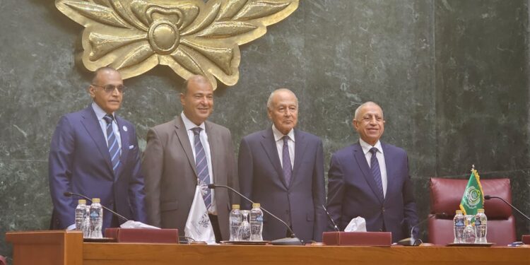 خالد حنفي: إطلاق منحة «الشيخ صالح كامل للتفوق» مبادرة رائدة يتبناها اتحاد الغرف العربية استثمارًا في الإنسان العربي