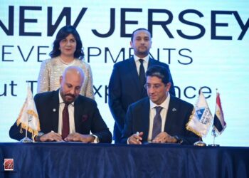 «نيوجيرسي للتطوير العقاري» توقع بروتوكول تعاون مع مؤسسة «راعي مصر» بحضور الوزيرة السابقة نبيلة مكرم
