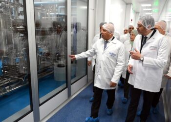 وزير الصناعة يفتتح خطي إنتاج جديدين بمصنع متخصص في الصناعات الغذائية باستثمارات امريكية 280 مليون دولار