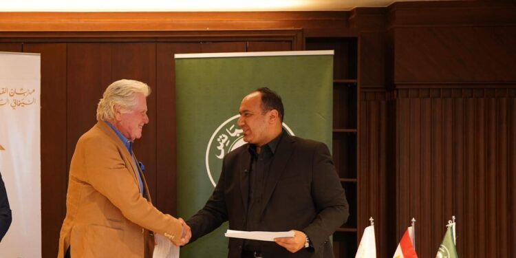 حسين فهمي: الفن موقف.. ومشاركتنا مع «سبيرو سباتس» تأكيد على دعم الاقتصاد الوطني