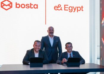 «إي آند مصر» وبوسطة توقعان شراكة استراتيجية لدمج التكنولوجيا المالية باللوجستيات في السوق المصري