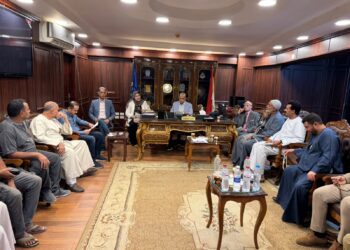 رئيس تجارية سوهاج يبحث مع شعبة البوتاجاز وأصحاب المستودعات تحديات القطاع بعد زيادة تكاليف التشغيل
