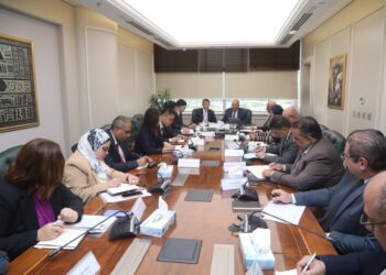 وزير الصناعة يعقد اجتماعًا مع السفير الصيني لبحث مشروعات التعاون المشترك وتعزيز الاستثمارات المستقبلية