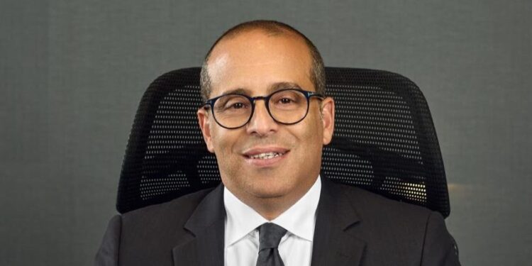 نادر خزام خلال لقاء رئيس الوزراء مع كبار المطورين: دعم التمويل العقاري وتوحيد خطط السداد لتعزيز السوق