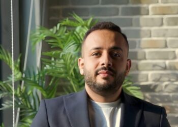 خبير استثمار: التنويع بين الذهب والعقار وصناديق الاستثمار هو الخيار الآمن في 2025