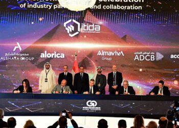 رئيس الوزراء يشهد توقيع عدد من مذكرات التفاهم في مجال صناعة التعهيد وتصدير الخدمات الرقمية بين هيئة تنمية صناعة تكنولوجيا المعلومات و55 شركة عالمية ومحلية