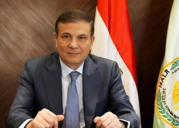  وزير الزراعة يعلن بدء الموسم الشتوي.. وإجراءات مشددة وعاجلة لضمان وصول الأسمدة المدعمة لمستحقيها