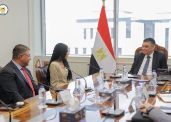 هيئة الشراء الموحد وشركة أورجانون الأمريكية يتعاونان لتعزيز توطين صناعة منتجات دعم صحة المرأة في مصر