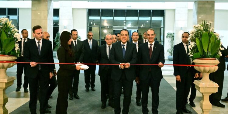 رئيس الوزراء يفتتح النسخة التاسعة والعشرين لمعرض ومؤتمر القاهرة الدولي للتكنولوجيا بالشرق الأوسط وأفريقيا Cairo ICT