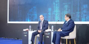 رئيس الهيئة العامة للرقابة المالية يكشف عن إطلاق أول منصة دفع إلكتروني للمؤسسات المالية غير المصرفية 