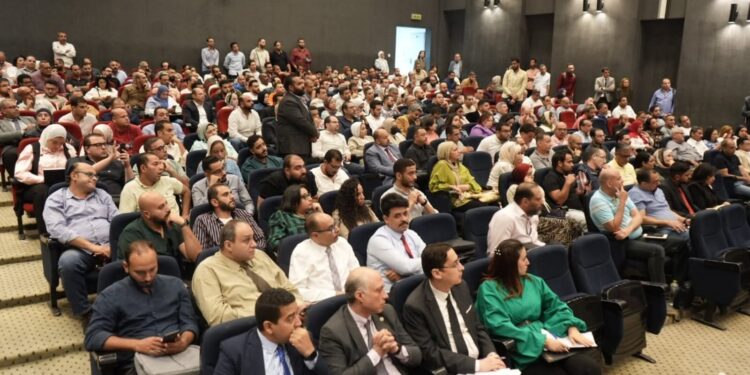 رئيس مصلحة الجمارك.. في حوار مفتوح مع ممثلي ٢٥٠ شركة من المجتمع التجاري: وزير المالية يسعى لتخفيف الأعباء عن المستثمرين