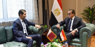 وزير الصحة يستقبل سفير قطر لبحث تعزيز التعاون الصحي المشترك