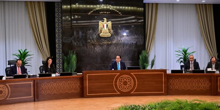 رئيس الوزراء: زيادة بنسبة 19% في الصادرات خلال الأشهر 10 الماضية مقارنة بنفس الفترة من العام السابق