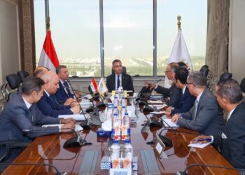 وزير التموين يجتمع مع رئيس الشركة العامة لتجارة الجملة لمتابعة استعدادات شهر رمضان المبارك وتوافر السلع الأساسية