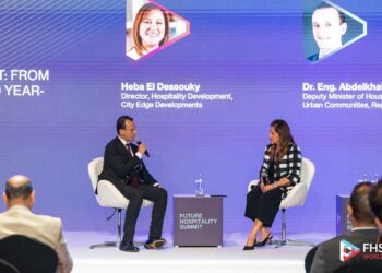 وفد وزارة الإسكان وسيتي ايدج يشارك مع قمة الضيافة العالمية FHS 2025 بدبي