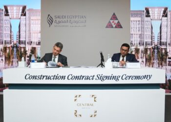 الشركة السعودية المصرية للتعمير توقع عقد تنفيذ مشروع «سنترل» مع شركة اتحاد المقاولين العالمية 