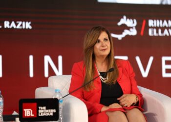 مها عبد الرازق: المرأة المصرية تعيش مساواة حقيقية في الأجور والفرص مقارنة بالدول الأوروبية