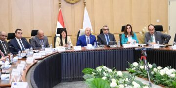 وزير الصناعة يترأس الاجتماع الرابع والثلاثين للمجموعة الوزارية للتنمية الصناعية