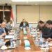 وزير الإسكان يتابع مشروعات المرافق والكهرباء بالمناطق الصناعية بعدد من المدن الجديدة