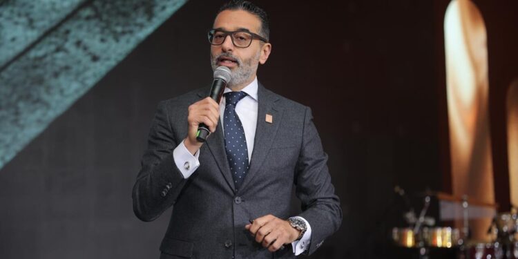 «بن باز للتطوير» تطلق أول مشروعاتها « WestVille».. وتتعاقد مع المعماري رائف فهمي استشاري هندسي للمشروع