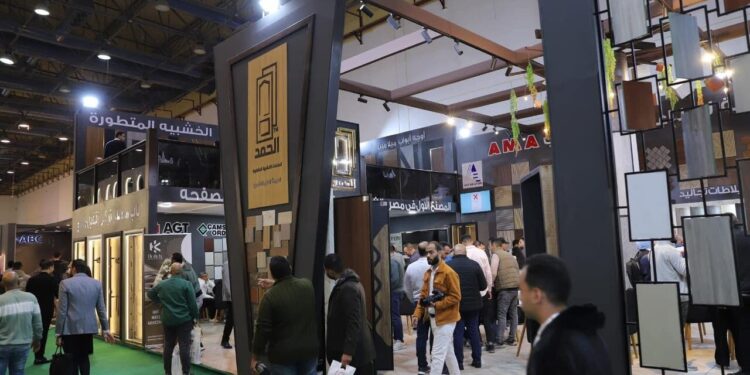 صناعة الأخشاب المصرية تتألق بين 800 علامة تجارية محلية ودولية في أضخم معرض دولي متخصص بالقاهرة