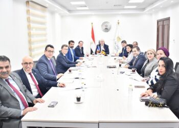 وزير التعليم العالي والسفير الفرنسي يناقشان مستجدات مشروع حرم الجامعة الفرنسية في مصر