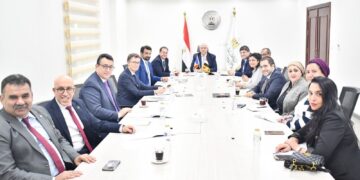 وزير التعليم العالي والسفير الفرنسي يناقشان مستجدات مشروع حرم الجامعة الفرنسية في مصر