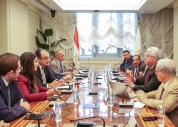 وزيرا التعليم العالي وقطاع الأعمال يناقشان مشروع إنشاء أول مدينة تعليمية جامعية متكاملة في إقليم الدلتا